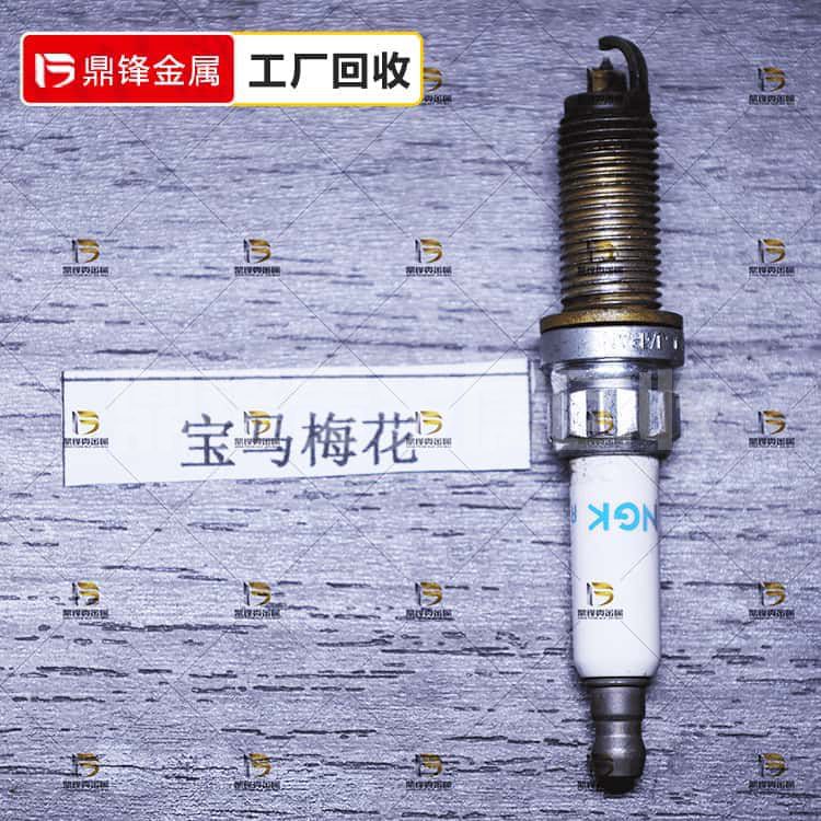 Tái chế bugi bạch kim Iridi_Giá tái chế bugi BMW Plum Blosso
