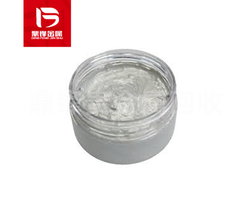 Tái chế bột giấy bạc Các phương pháp và kỹ thuật thường được sử dụng để tái chế bột giấy bạc hiệu quả cao